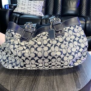 Coach Signature Tote